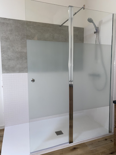 Lt Showertec, Spécialiste De La Salle De Bains à Saint-Pey-d'Armens